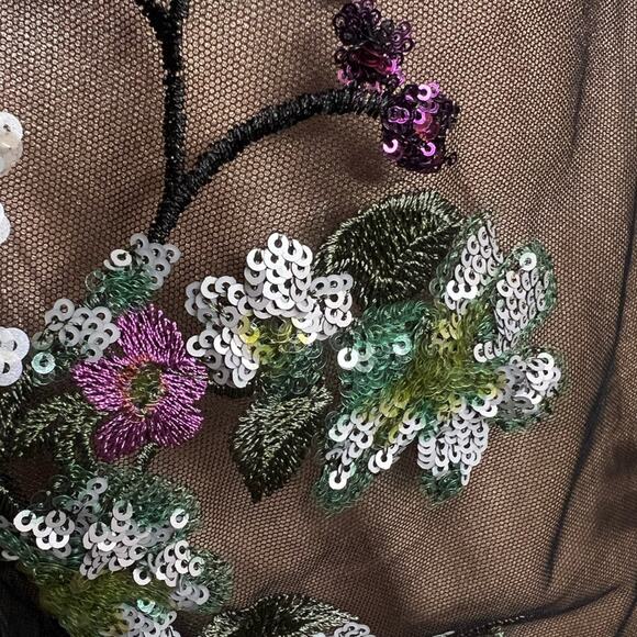 *NWOT Vince Begonia Embroidered Flowered Sequin Skirt – Sz 4 - Picture 10 of 11